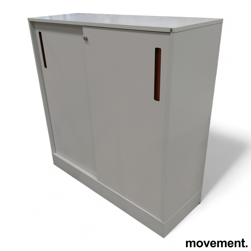 Nomono skap med skyvedører 120cm - 1 / 3