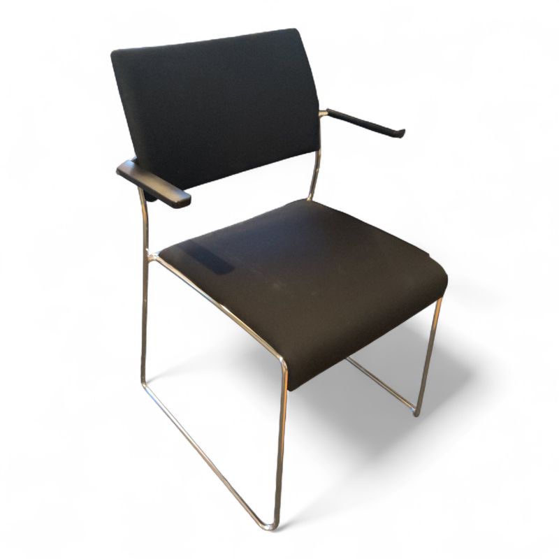 Linos konferansestol med armlene