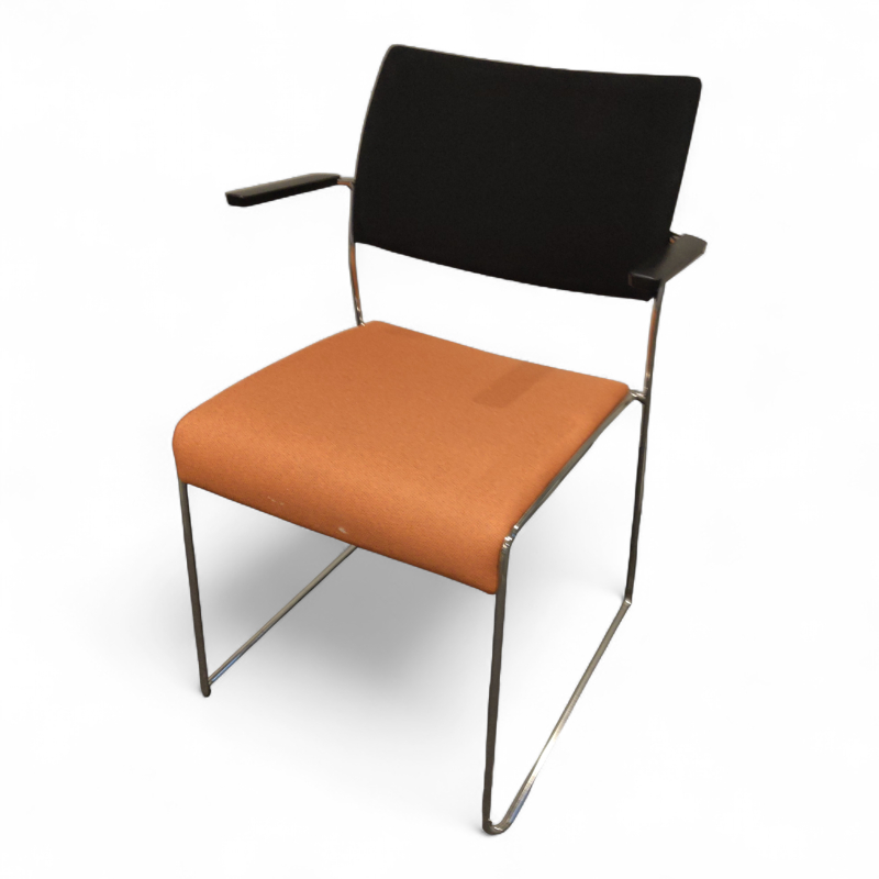 Linos konferansestol med armlene