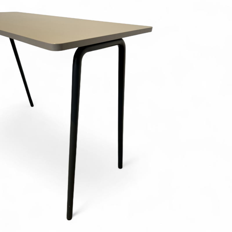 FourReal 90, 140x60cm Varmgrå plate