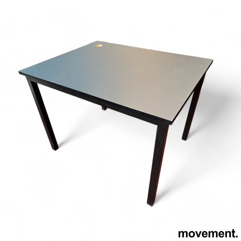 Skrivebord / kompakt møtebord i