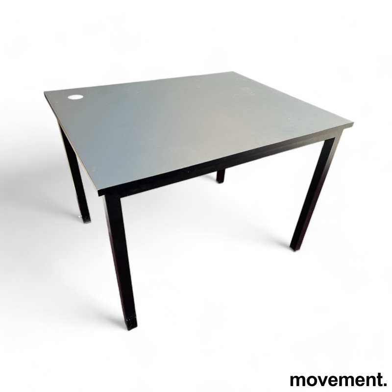 Skrivebord / kompakt møtebord i