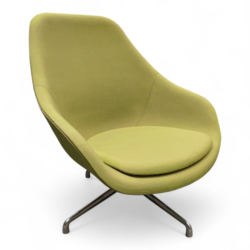 About a lounge AAL 91 med pute