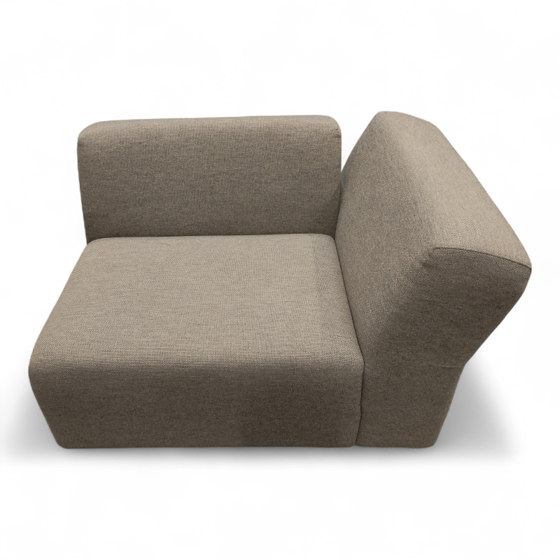 OK 102, armlene høyre Varmgrått