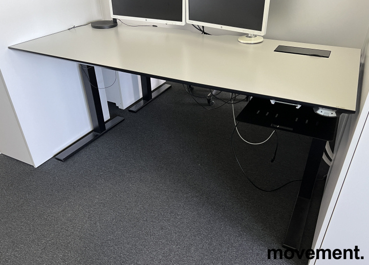 Tellus 180x80cm Hvit plate med sort