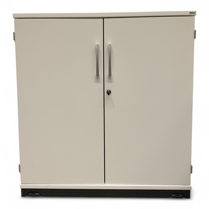 E-serie skap 2A4 Hvit, Pent brukt