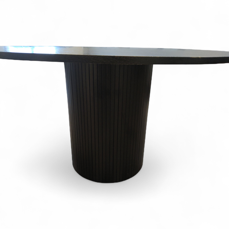 Rundt bord Ø=130cm, søylefot