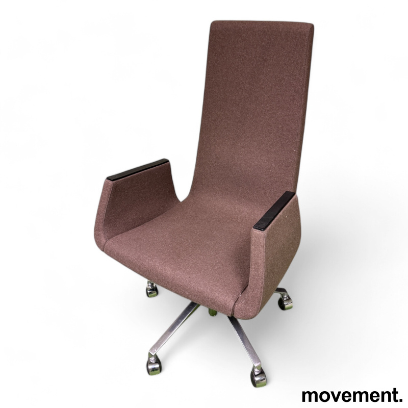 Clint med høy rygg og polstret