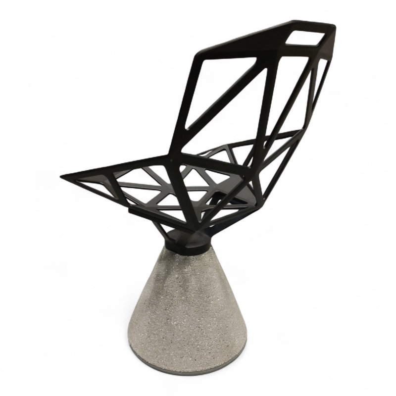Chair one concrete base Sort,