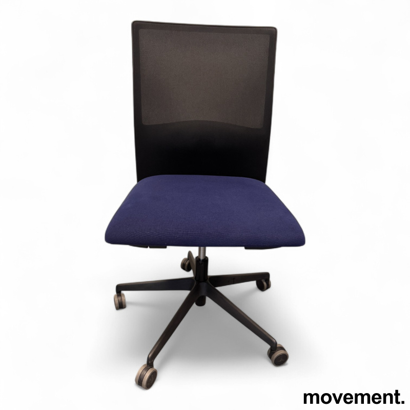 Planesit Blått stoff i setet, sort