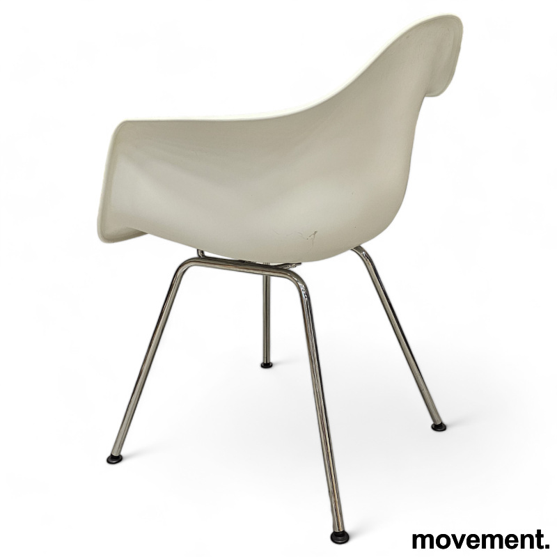 Eames Plastic Armchair DAX Hvitt - 3 / 3