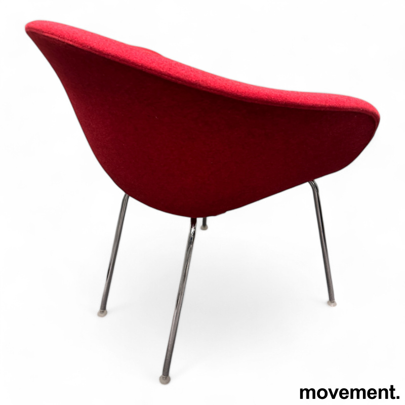 Duna 02 Rødt stoff, krom ben, Pent