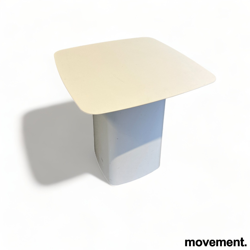 Metal side table M Hvit, Pent brukt