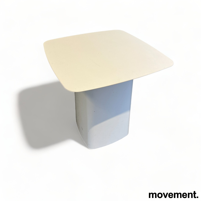 Metal side table M Hvit, Pent brukt