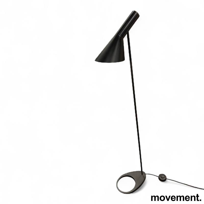 AJ Gulvlampe Sort, Brukt - 1 / 2