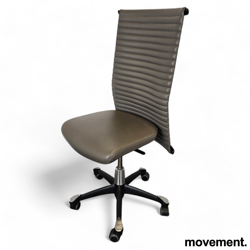 H09 Comm 9372 uten armlene Gråbrunt - 1 / 3