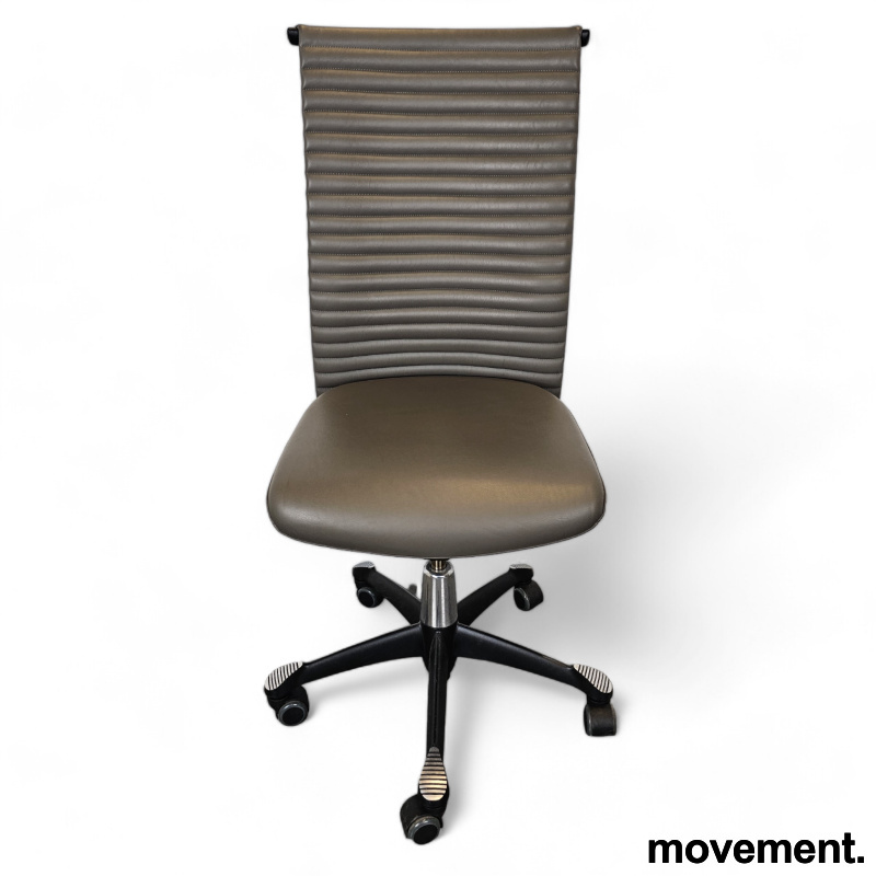 H09 Comm 9372 uten armlene Gråbrunt - 2 / 3