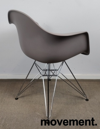 Eames Plastic Armchair DAR med - 3 / 3