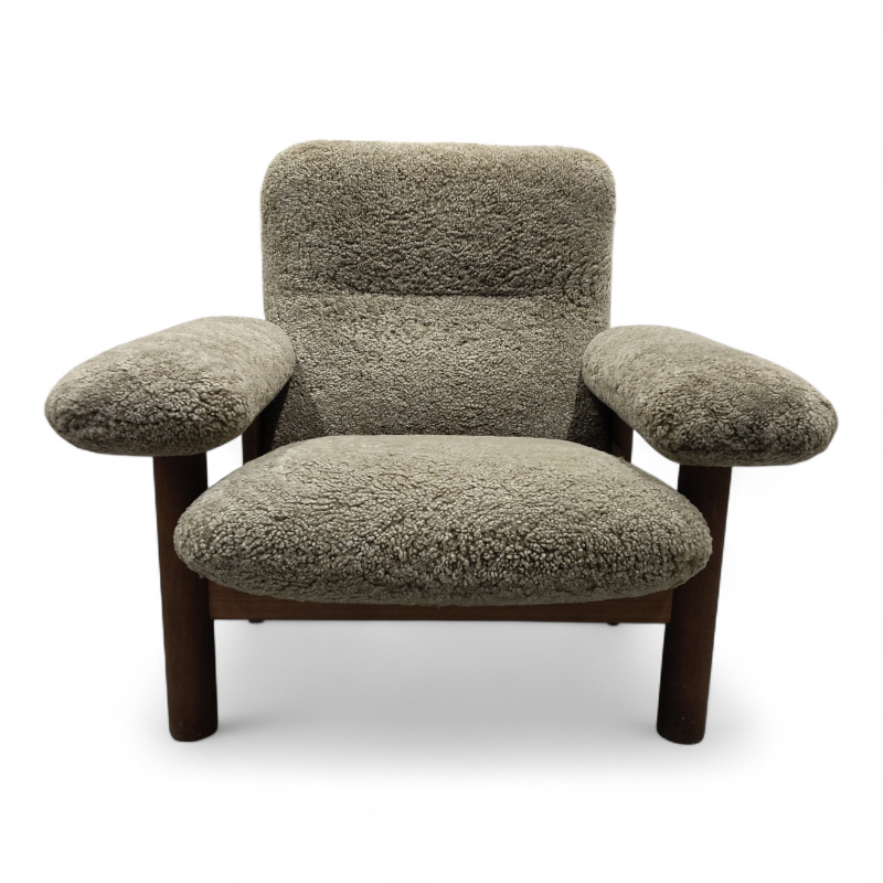 Brasilia lounge chair high back
