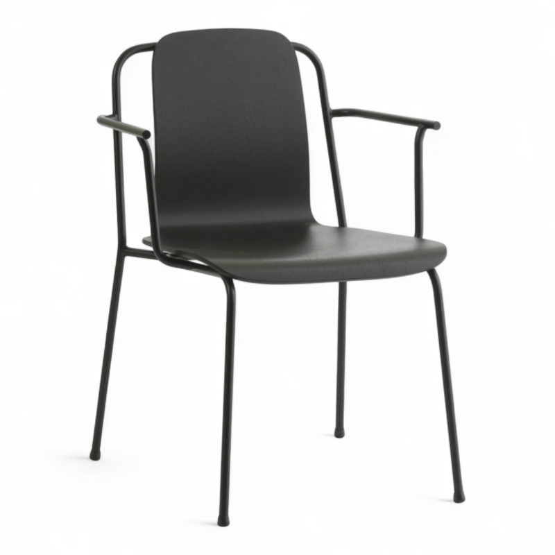 Studio armchair Sortlakkert