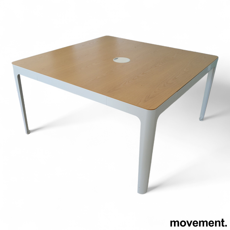 Ava 140x140cm Eik finer, understell - 1 / 3