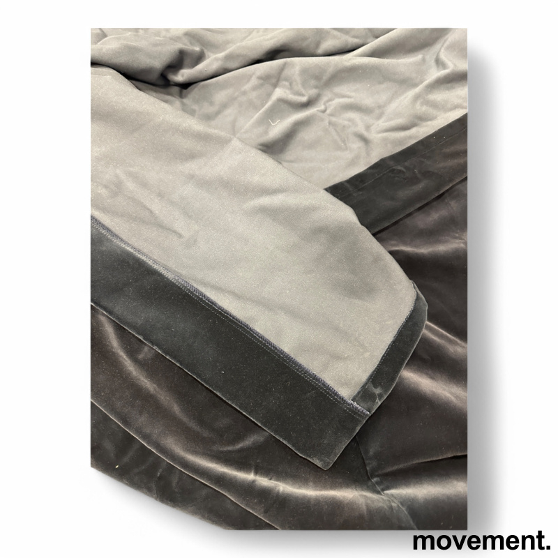 Gardin 420x280cm Mørk blå velour