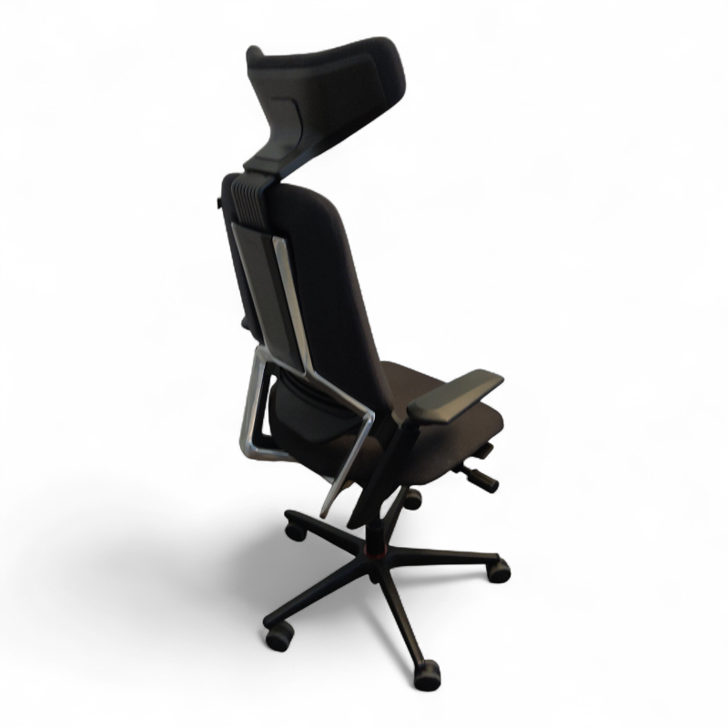 S3 med nakkepute og armlene Sort