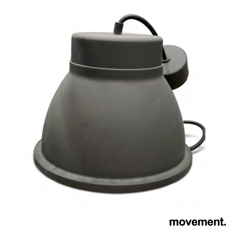 Studio Grå, Pent brukt - 2 / 3