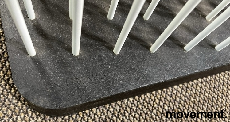 Sticks 180cm Hvit, sort base, Pent