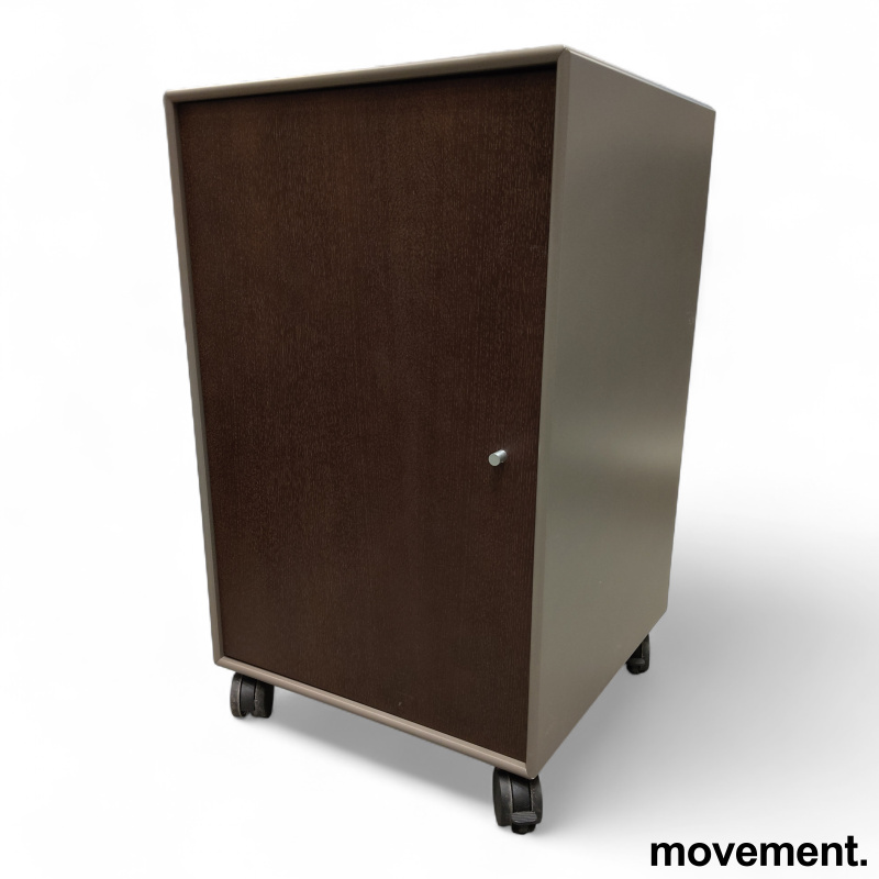 Skap på hjul 47x77cm, dybde 47cm - 1 / 3