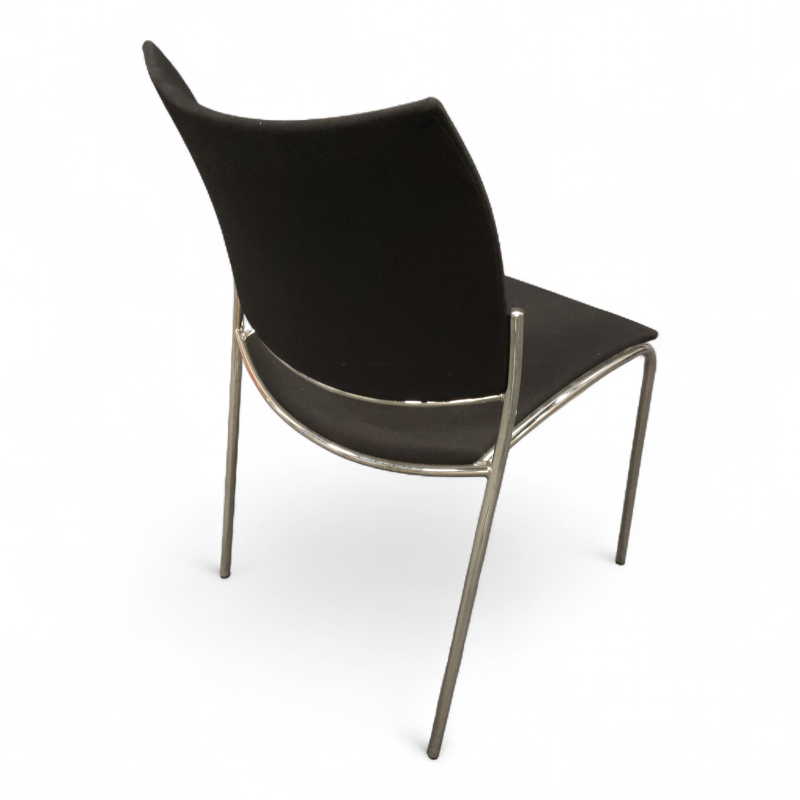 Curvy konferansestol med 4 ben,