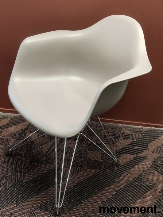 Eames Plastic Armchair DAR Varmgrå, - 1 / 4