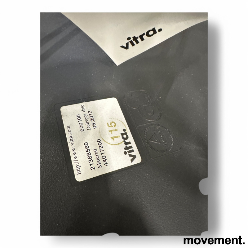 Eames Plastic Side Chair DSR, - 3 / 3