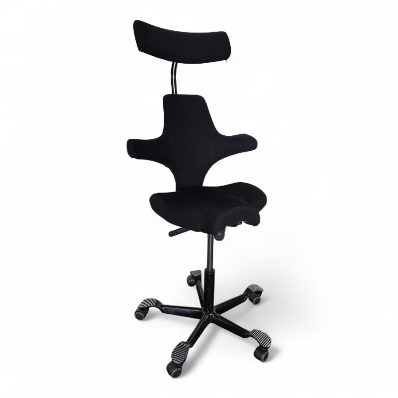 Capisco 8106 med nakkepute Sort