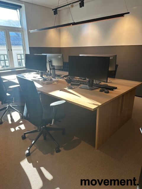 Prosjektbord 280x145cm Eik finer, - 2 / 2