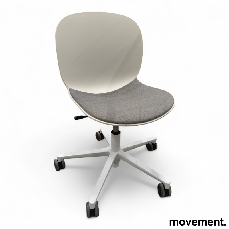 Noor 6070 med hjul polstret sete - 1 / 3