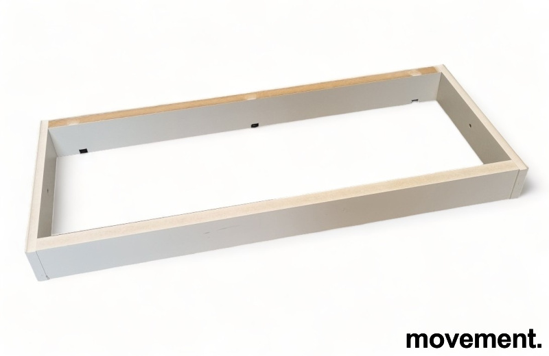 Plinth 82x34cm, 7cm høyde Hvit,