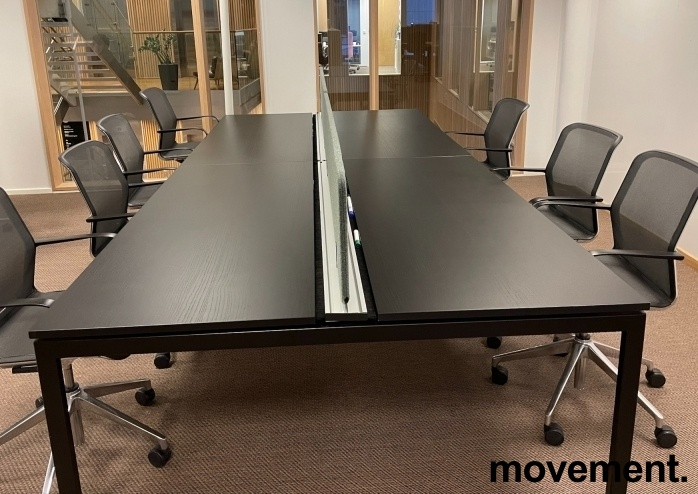 Kinnarps Nexus arbeidsbord i sort