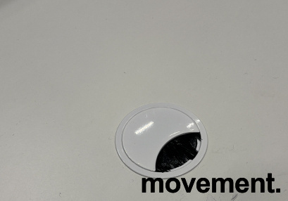 Colt 140x140cm Hvit med kabelhull, - 2 / 2