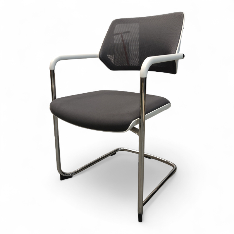 QiVi sled base chair, mesh rygg og