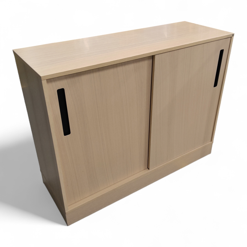 Nomono skap med skyvedører 2A4,