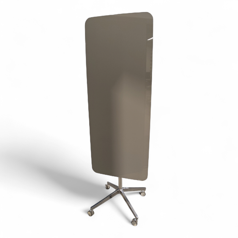 Flow mobile Varmgrå, Pent brukt