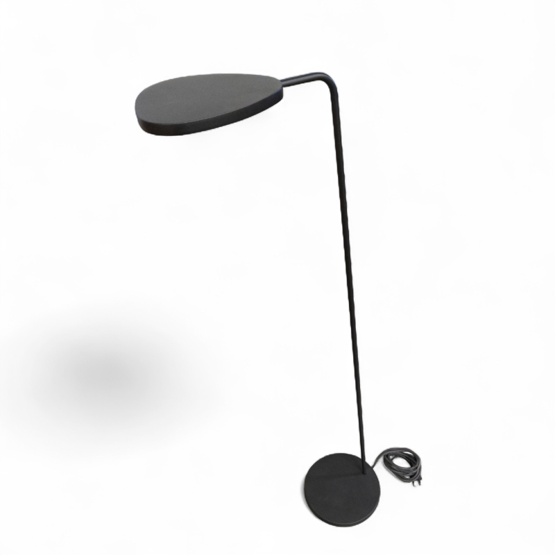 Leaf floor lamp Sort, Pent brukt