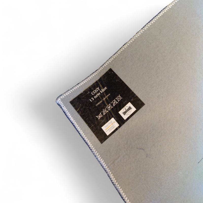 Cosy 13 teppe 350x250cm Blå floss,