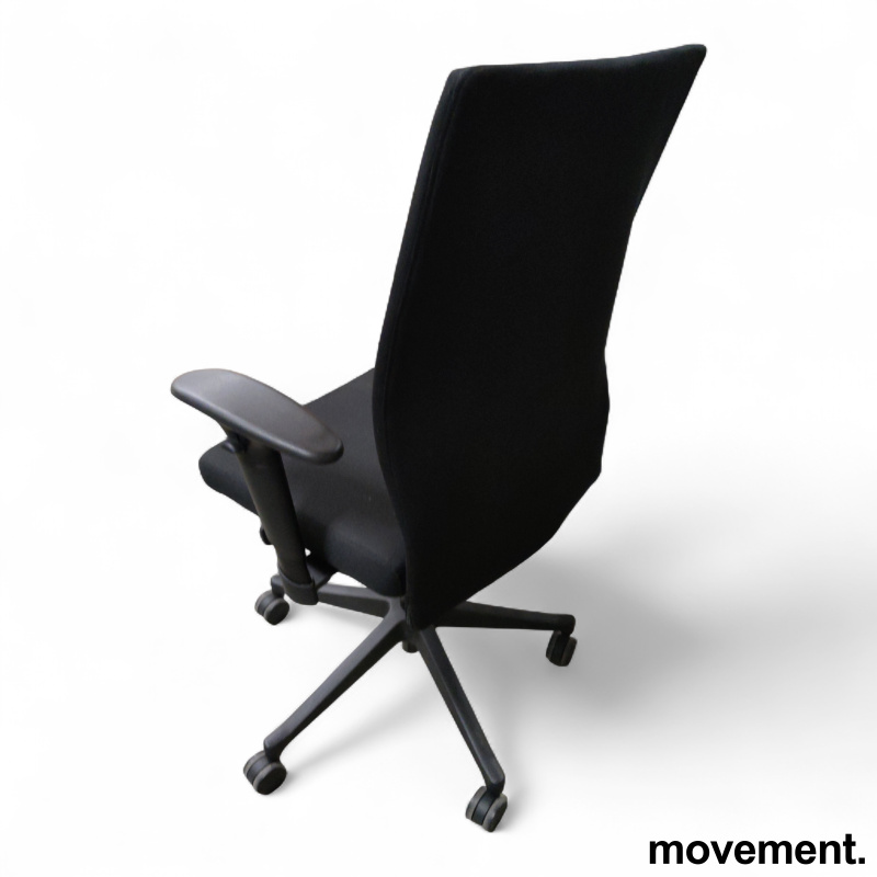 Milton Sort, Pent brukt - 2 / 2