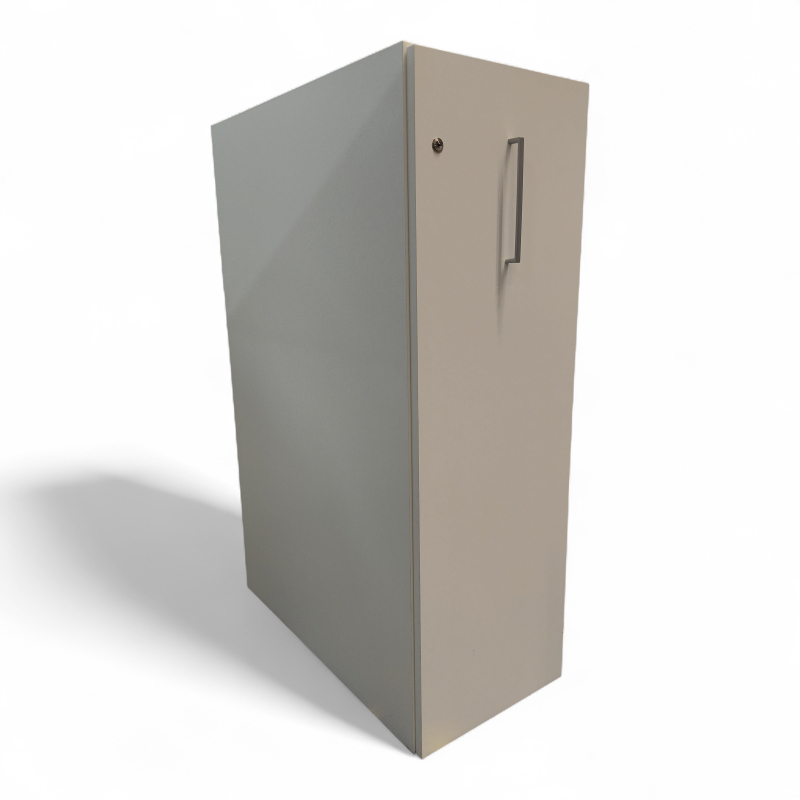 Tårnskap 3A4 høyre Hvit, Pent brukt