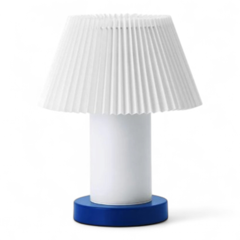 Cellu Table lamp hvit med blå fot,