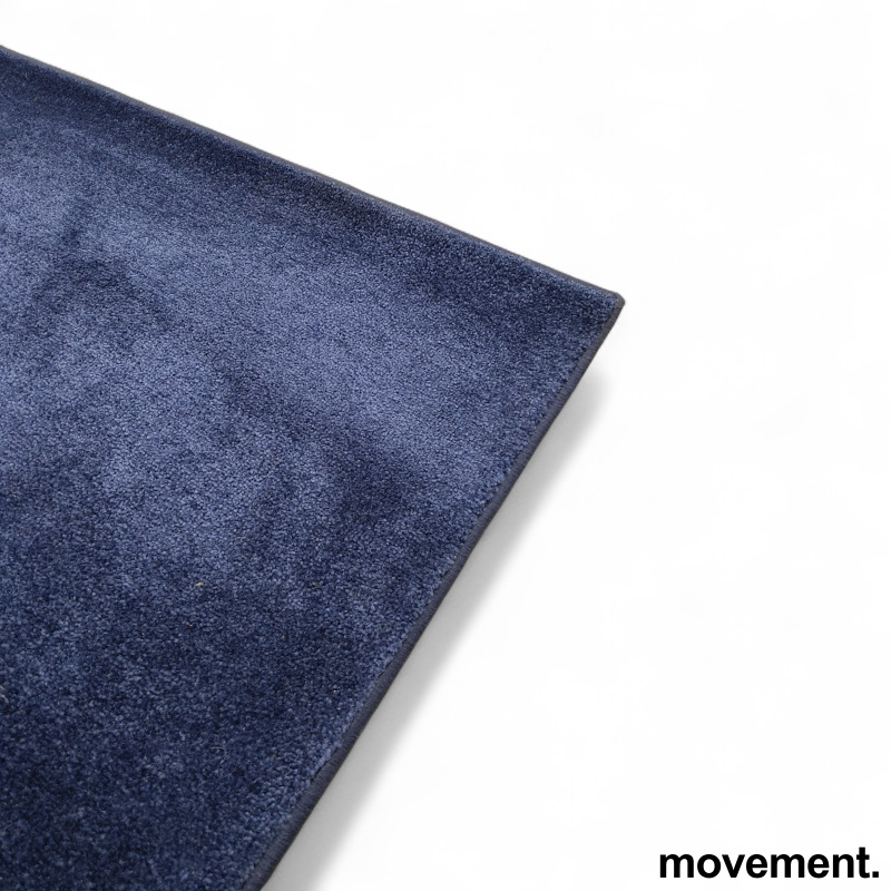 Teppe 400x350cm Blå, Pent brukt - 2 / 3