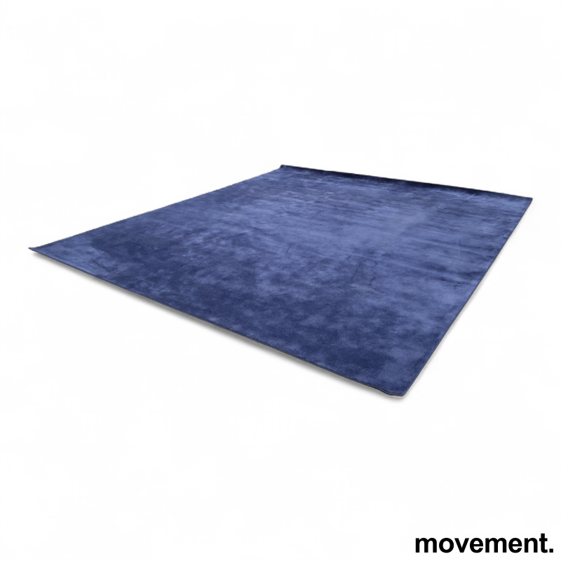 Teppe 400x350cm Blå, Pent brukt - 1 / 3