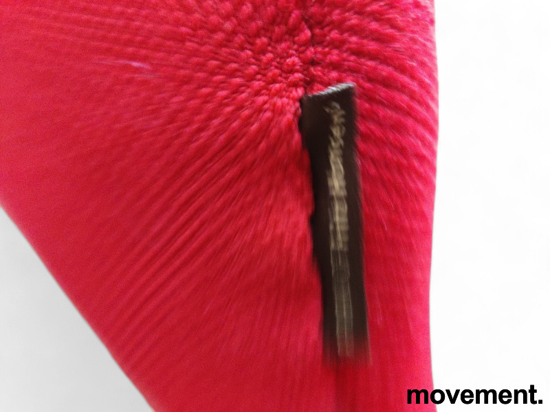 Svanen Rødt stoff, understell i - 5 / 5